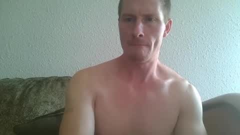 Snapshot of candianman86 chatting on 17, 7, 2026 candianman86 online show from 17, 7, 2026