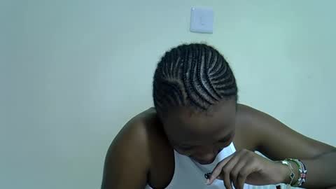 candiemaya online show from 29, 3, 2026