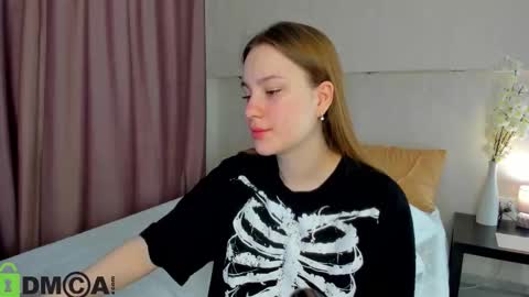 Candy online show from 25, 10, 2025