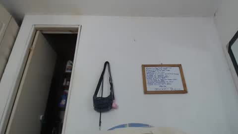 Dayan Camila online show from 25, 2, 2025