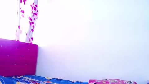 CANDY DUSTANO online show from 27, 9, 2025