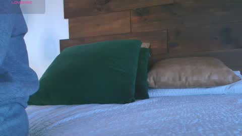 Snapshot of candy_feett chatting on 27, 10, 2025 Jolie online show from 27, 10, 2025