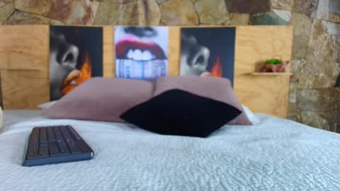 Jolie online show from 7, 1, 2026