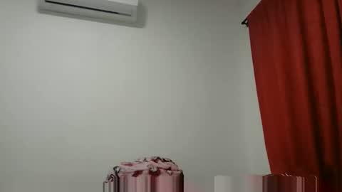 KIANA online show from 28, 9, 2025