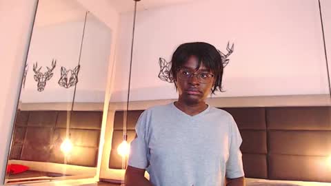 Snapshot of candy_lovee6 chatting on 25, 11, 2025 CANDY LOVE DANNA online show from 25, 11, 2025