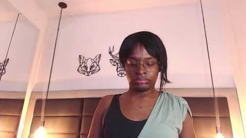 Snapshot of candy_lovee6 chatting on 26, 11, 2025 CANDY LOVE DANNA online show from 26, 11, 2025