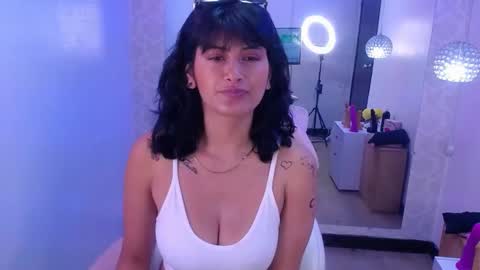 Candy online show from 14, 1, 2025