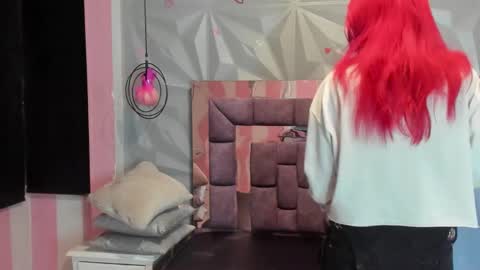 Snapshot of candy_morgan412 chatting on 6, 2, 2025 Ania online show from 6, 2, 2025