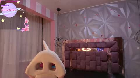 Snapshot of candy_morgan412 chatting on 25, 9, 2025 Ania online show from 25, 9, 2025