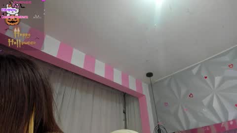 Snapshot of candy_morgan412 chatting on 28, 10, 2025 Ania online show from 28, 10, 2025