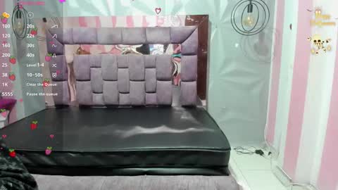 Snapshot of candy_morgan412 chatting on 29, 10, 2025 Ania online show from 29, 10, 2025