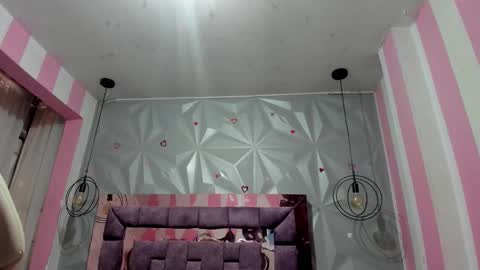 Snapshot of candy_morgan412 chatting on 1, 11, 2025 Ania online show from 1, 11, 2025