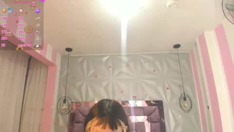 Snapshot of candy_morgan412 chatting on 6, 11, 2025 Ania online show from 6, 11, 2025