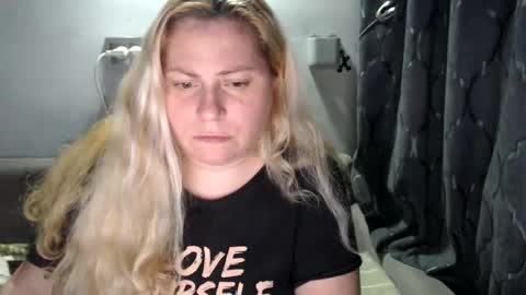 Laura online show from 21, 1, 2025