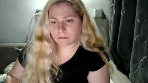 Laura online show from 26, 1, 2025