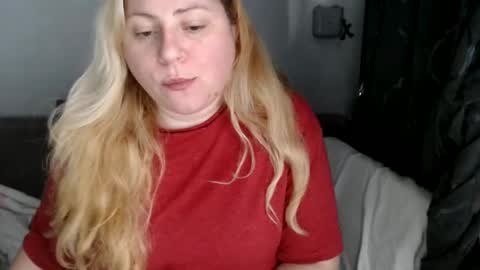 Laura online show from 12, 2, 2025