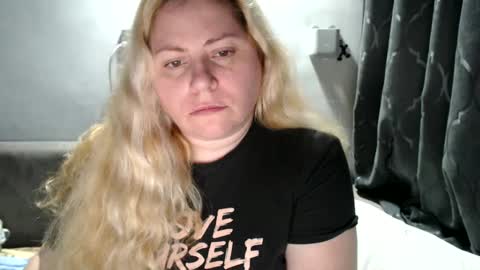 Laura online show from 15, 2, 2025