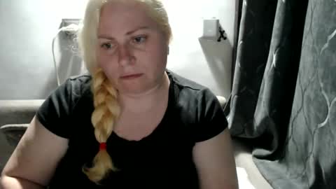Laura online show from 8, 3, 2025