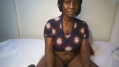 candycurly_ online show from 24, 9, 2025