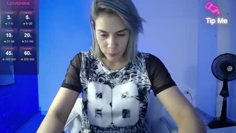 Candy Dowson online show from 13, 12, 2024