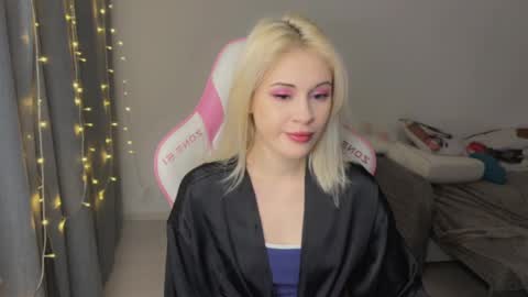 Snapshot of candyhannah chatting on 17, 1, 2026 You can call me HH online show from 17, 1, 2026