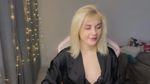 Snapshot of candyhannah chatting on 18, 1, 2026 You can call me HH online show from 18, 1, 2026