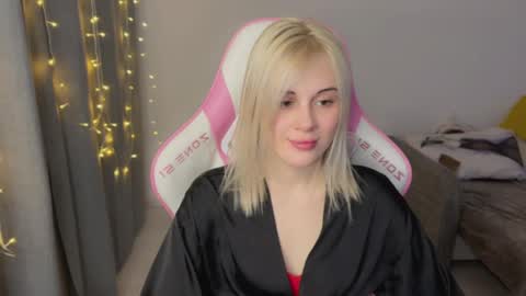 Snapshot of candyhannah chatting on 15, 2, 2026 You can call me HH online show from 15, 2, 2026