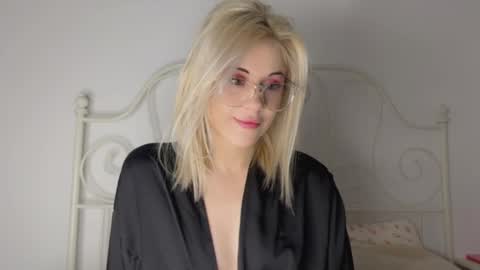 Snapshot of candyhannah chatting on 20, 2, 2026 You can call me HH online show from 20, 2, 2026