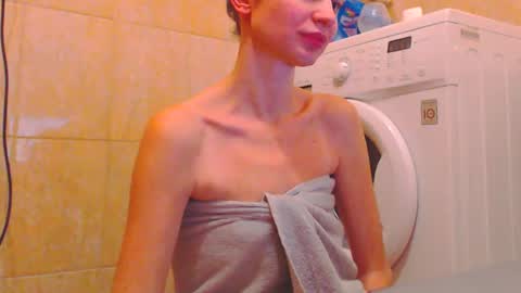 Snapshot of candyjesx chatting on 22, 1, 2025 CANDYJESx online show from 22, 1, 2025