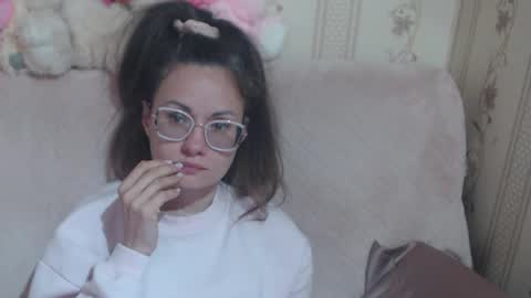 Snapshot of candylady136 chatting on 19, 4, 2026 say meow and send tip online show from 19, 4, 2026