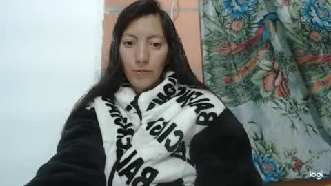 Snapshot of candymilfff chatting on 5, 3, 2025 candymilfff online show from 5, 3, 2025