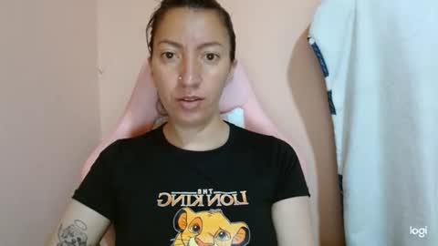 Snapshot of candymilfff chatting on 2, 4, 2026 candymilfff online show from 2, 4, 2026