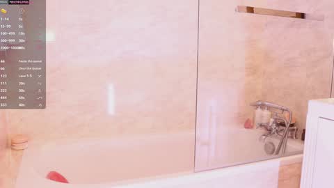 Candice online show from 10, 12, 2024