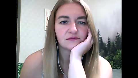 Snapshot of candyolime chatting on 26, 9, 2025 Daisy online show from 26, 9, 2025