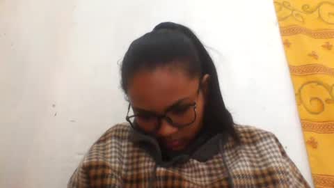 Snapshot of candysourensx chatting on 25, 6, 2026 CandySourensx online show from 25, 6, 2026