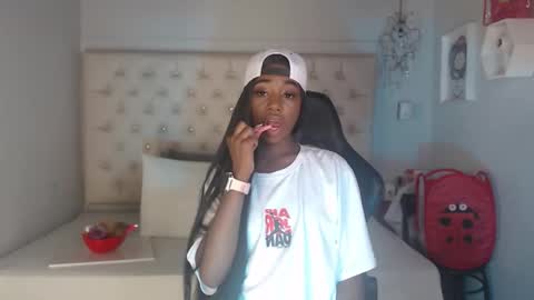 Snapshot of candyy_ebony chatting on 13, 1, 2026 Candy Ebony online show from 13, 1, 2026