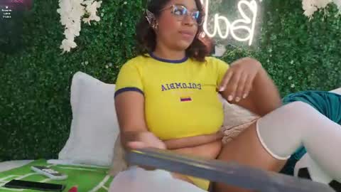 Snapshot of canela_montiel chatting on 9, 7, 2026 canela_montiel online show from 9, 7, 2026