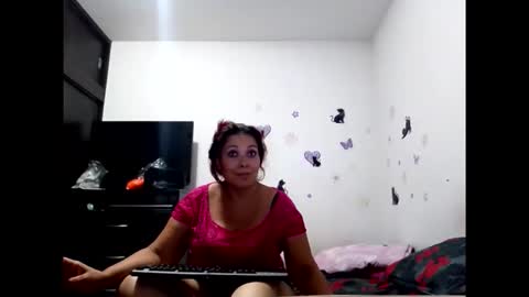 CANELA online show from 17, 10, 2025