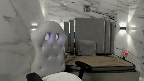 Canndy Evanns online show from 30, 12, 2024