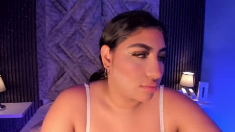 GABRIELA LOPEZ online show from 16, 9, 2025