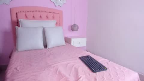 Snapshot of cannelasmith chatting on 22, 9, 2025 cannelasmith online show from 22, 9, 2025