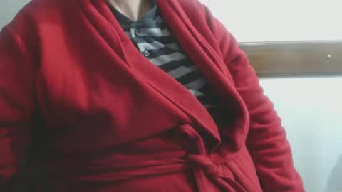 Snapshot of capitanfuturo44 chatting on 6, 12, 2024 Cinzia ex regina online show from 6, 12, 2024