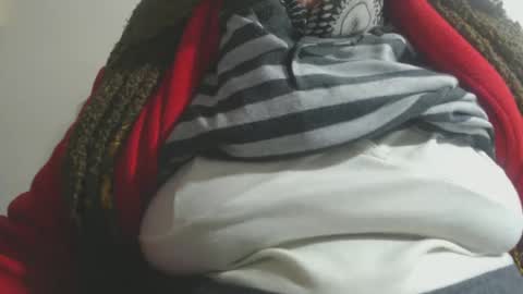 Snapshot of capitanfuturo44 chatting on 10, 2, 2025 Cinzia ex regina online show from 10, 2, 2025