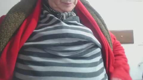 Snapshot of capitanfuturo44 chatting on 20, 2, 2025 Cinzia ex regina online show from 20, 2, 2025