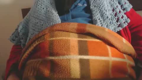 Snapshot of capitanfuturo44 chatting on 11, 10, 2025 Cinzia ex regina online show from 11, 10, 2025