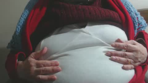 Snapshot of capitanfuturo44 chatting on 27, 10, 2025 Cinzia ex regina online show from 27, 10, 2025