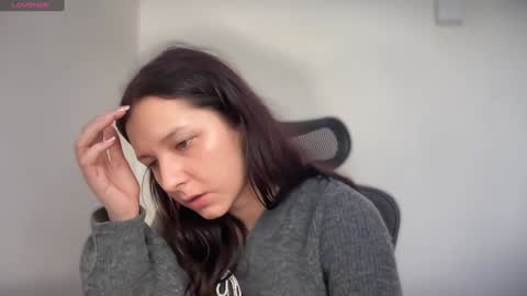 Emma online show from 4, 1, 2025