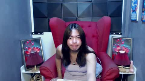 Snapshot of captivatingyumi chatting on 9, 2, 2025 Yumi Aera online show from 9, 2, 2025