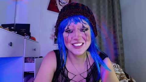 Snapshot of caraenaranja chatting on 18, 11, 2025 Amy online show from 18, 11, 2025