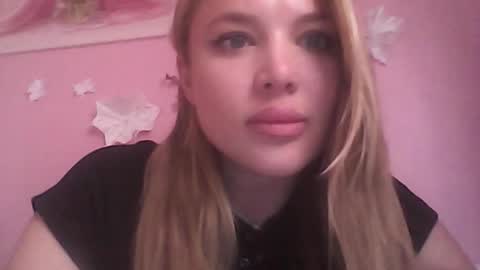 Snapshot of caramel_dream_ chatting on 6, 6, 2026 caramel_dream_ online show from 6, 6, 2026